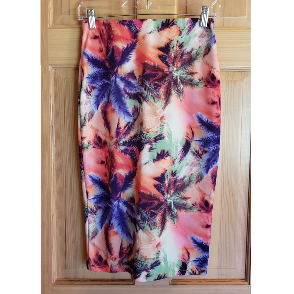 FOREVER 21 Skirt Small Tropical Print Women's